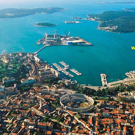 Apartmán Pietas Iulia Pula Exteriér fotografie